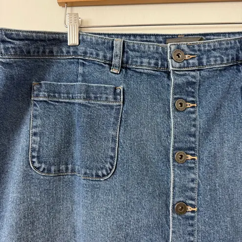 Torrid  Blue Denim Pencil Skirt