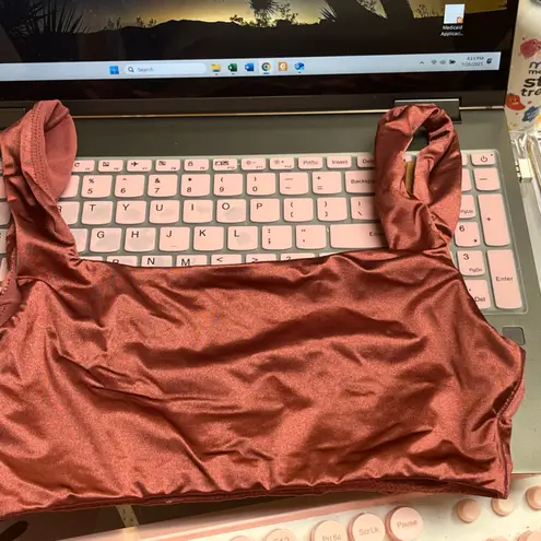 SKIMS NWT Stretch Satin Square Neck Bralette Top XS Berry