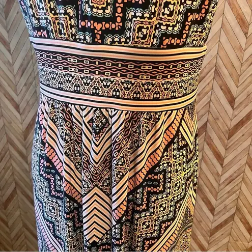 London Times Multicolor Medallion Halter Pleated Maxi Dress Size 8