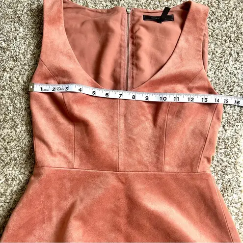 BCBGMAXAZRIA 🦋  Pink Faux Suede Peplum Top Size XS