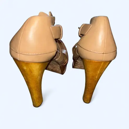 L.A.M.B. Gwen Stefani “Anika” Nude Leather Platform Heels – Size 10