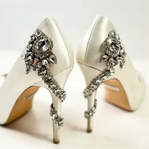 Badgley Mischka Royal Embellished Peep-Toe Evening Pumps Size 7.5