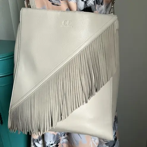 Citi Collective Ella Bag Vegan Leather Suede Fringe Detail Convertible Carryall Gray