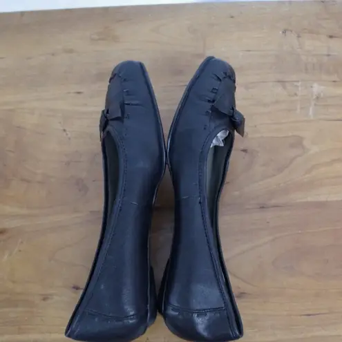 Born Black Leather Bow Front Flats Size 10