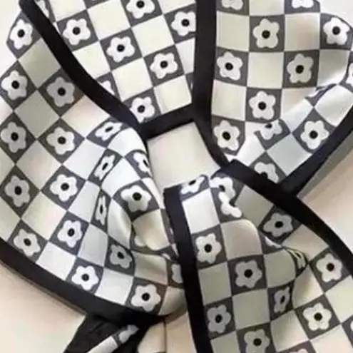 Elegant Gothic Printed Scarves, Fashion Bandana, Retro punk Neck Scarf, Chic Black