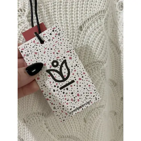 Andree by Unit Sweater Women's Size Medium White Long Sleeve Crochet Knit NWT