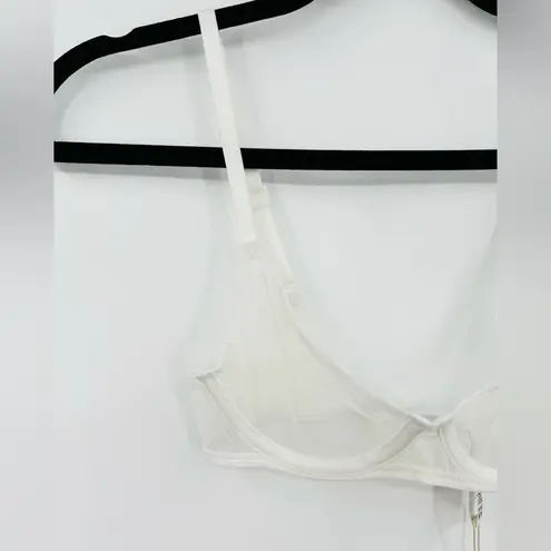 SKIMS 🆕 NWT  Ultra Fine Mesh Underwire Scoop Bra Marble Color White Sheer 30B