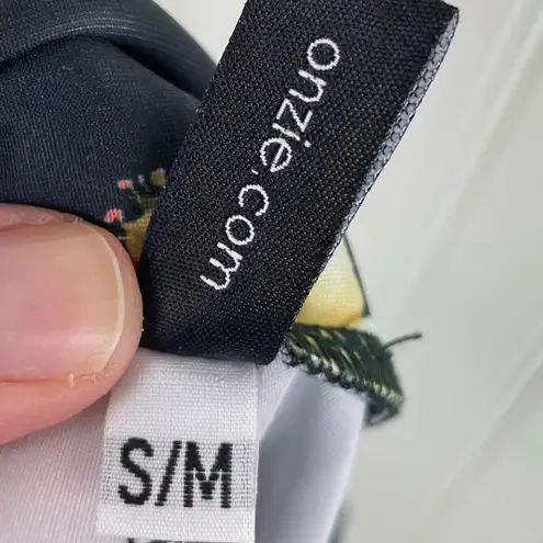 Onzie Flow Sacred Garden Leggings Black Floral Women's Size S/M Workout Yoga