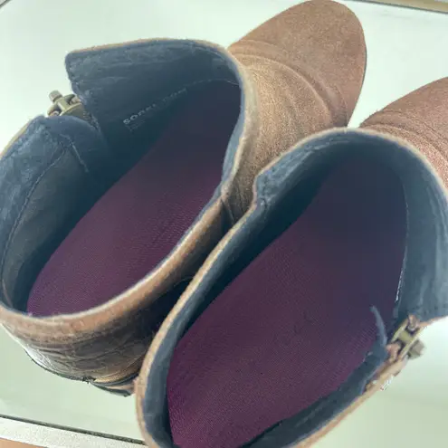 Sorel Dark Brown Full Grain Suede Leather Side Zipper Major Low Ankle Booties