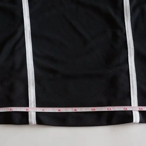 Tail Activewear Black With White Detail, Sleeveless Top