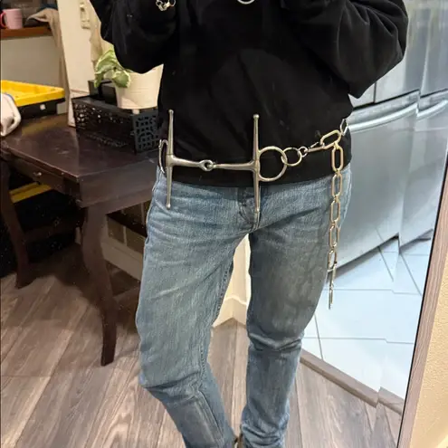 The coolest metal link belt that fits everyone equestrian style edgy modern Silver