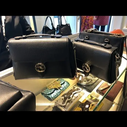 Gucci Authentic Black Calfskin Leather GG Interlocking Crossbody Bag Purse