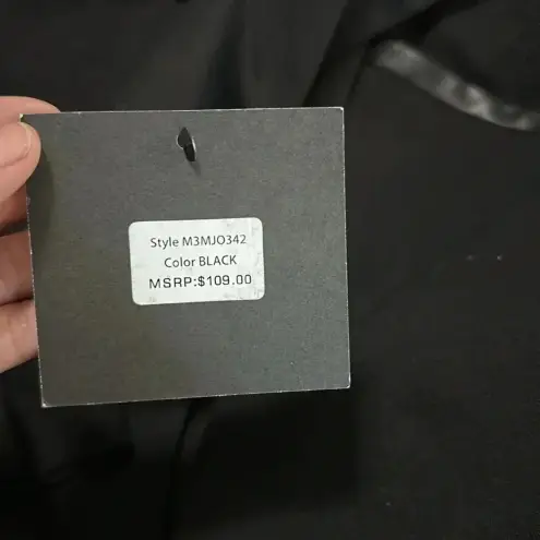 Marc New York Marc New‎ York women’s dress up sweater