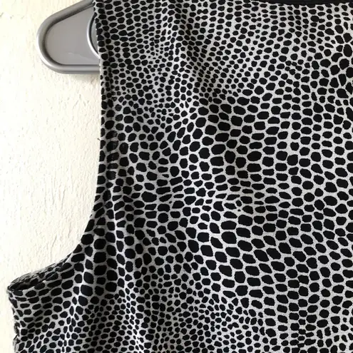 Rafaella Womens Semi Sheer Lined Semi Loose Sleeveless Top Size Medium