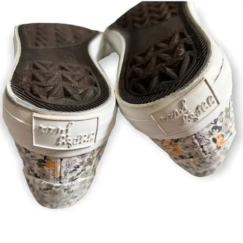 Gypsy Jazz Lavender Yellow Floral Ivory Sneaker Size 8