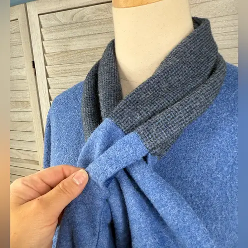 TRISHA TYLER Women's Cozy Blue Fleece Sweatshirt with Matching Scarf