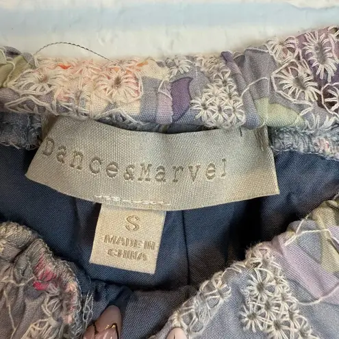 Dance & Marvel Blue Floral Pull-On Shorts Eyelet Lace Ruffle Trim Pockets Small