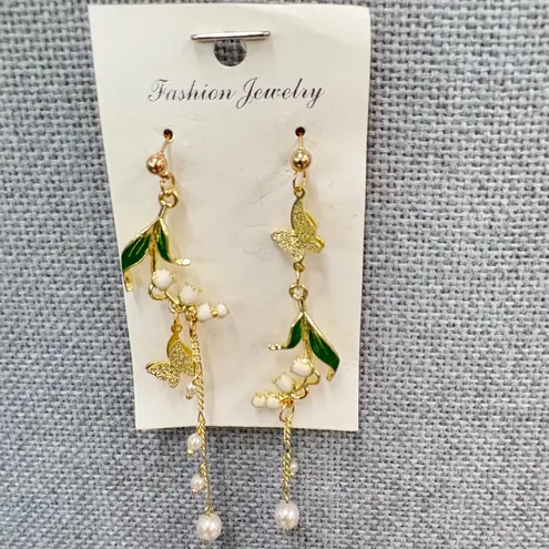 Elegant Gold Butterfly Lily of the Valley Drop Earrings Floral Dangle Pearl new