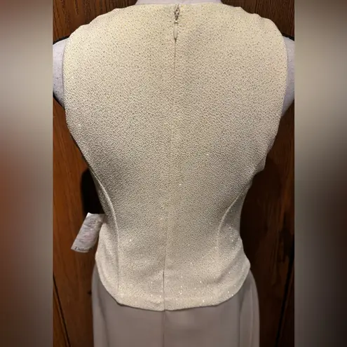 Patra Women’s Ivory with Silver& Gold GlitterTop Full Length Formal Evening Gown Tan Size 8