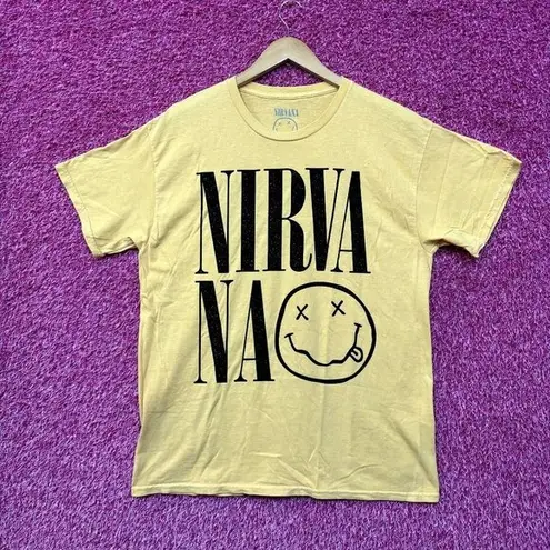 Nirvana Spell-Out Nevermind Smiley Face Grunge Tee L
