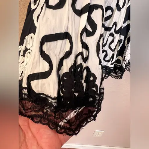 Alberto Makali Black & White Midi A-Line Ribbon Embroidered Skirt Size 4