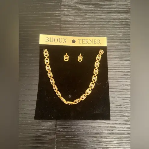 Bijoux Terner NWT  Gold Chain Link Necklace and Earrings Jewelry Set Chunky