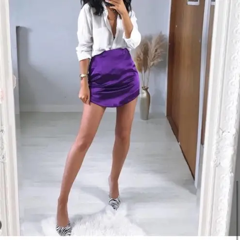 ZARA  Purple Satin Effect Mini Skirt Size Medium