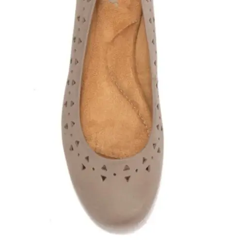 NEW Born Ghosal Slip