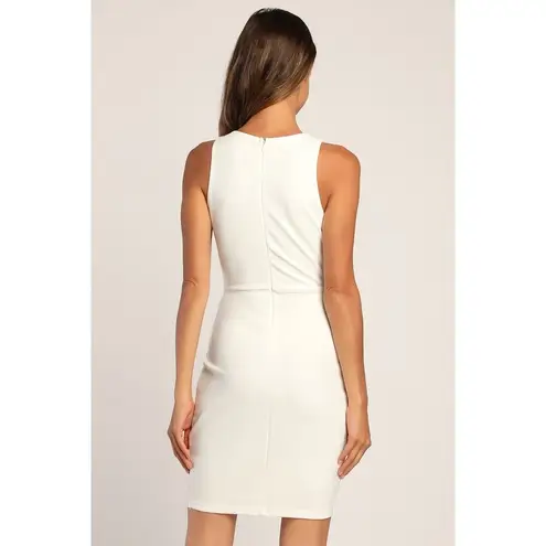 NEW WITH TAGS Lulus White Scalloped Body con Dress