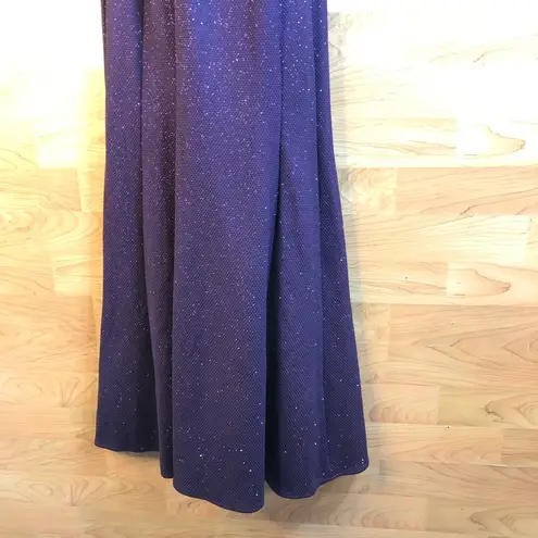 Nightway Size 4 Beaded Caged Neckline Prom/Evening Dress/Gown Mulberry