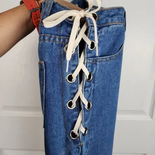 Denim Blvd new Los Angeles Mom Jeans Rivets Ivory Lace-up Side Accents Blue