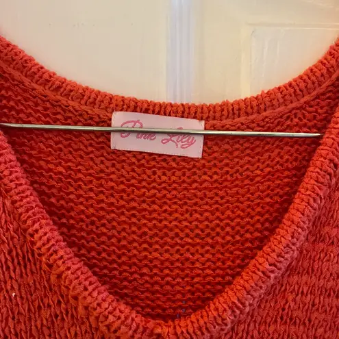 Pink Lily Wonder Often Coral / Orange V-Neck Sweater Tank Top Size Medium