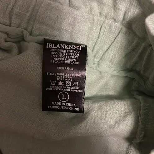 BLANK NYC  linen paperbag shorts - Image 3