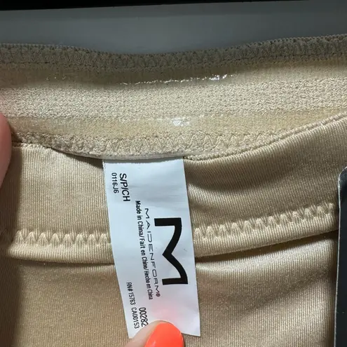 Maidenform ULTRAFIRM Women Soft & Breathable Bodyshaper Size S