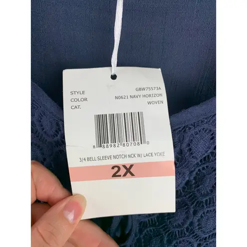 Carolyn Taylor Women’s Blue 3/4 Bell Sleeve Notch Neck with Lace Yoke Size 2X