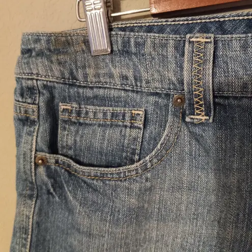 Tommy Hilfiger  10 Cotton Medium Wash Machine Hemmed Denim Jeans Shorts