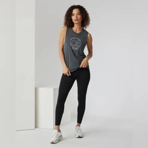 Vuori The Rise The Shine Tank Top Muscle Tee Shirt Dark Heather Gray Size Medium