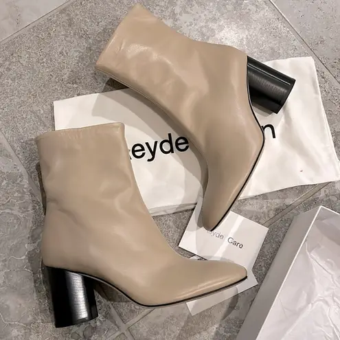 AEYDE NEW Alena Nappa Leather Latte Boots, Size EU 40 New in Box Retail $495