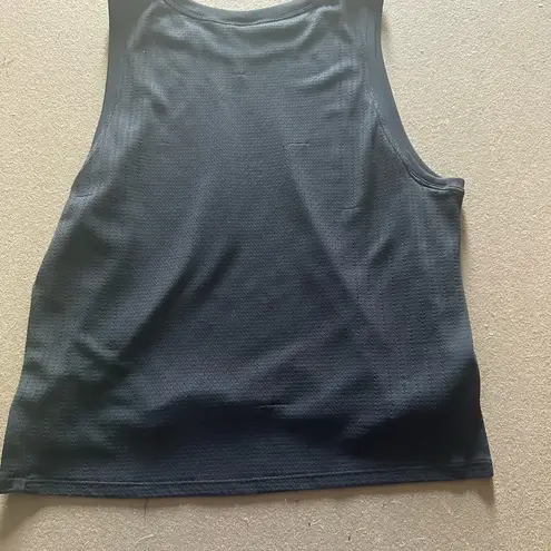 Lululemon black tank