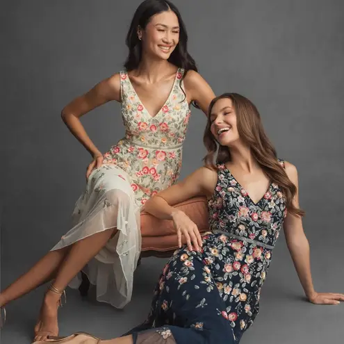 Mac Duggal NWT 5527 V-Neck Sleeveless Midi Floral Beaded A-line Dress Size 10