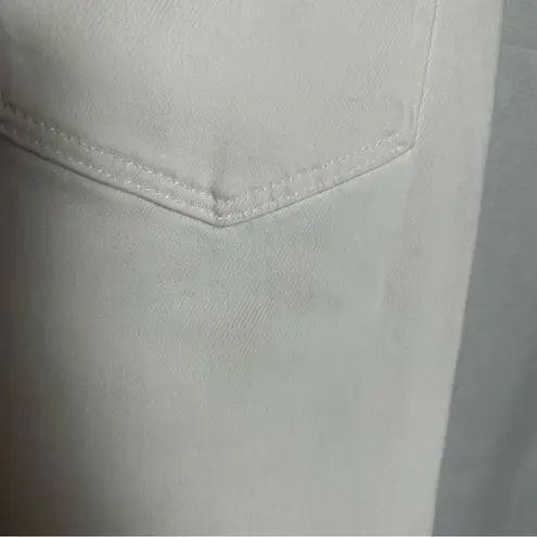 J.Crew Factory Essential Straight Jean in White All Day Stretch Size 28 Tall