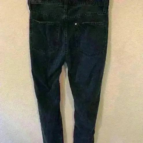 Black Distressed Denim Boyfriend Jean, mid rise, sz 4 grunge moto goth distress