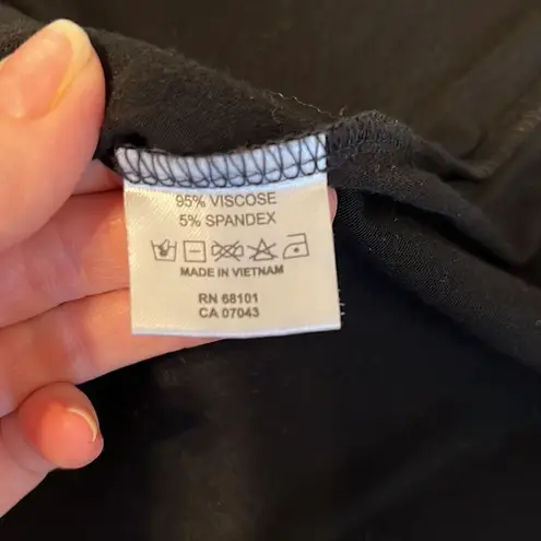 Belliniâsize SÂ black tunic with silverâembellishmentsâdrapeyâsharkâbitâhemâEUC Black