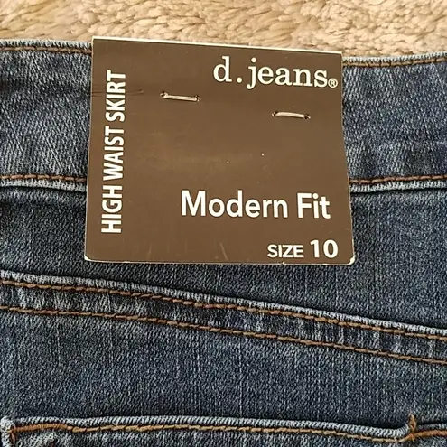 D. Jeans BNWT HIGH WAISTED MIDI SKIRT W/FRONT SPLIT. MODERN FIT SZ 10 SUPER CUTE
