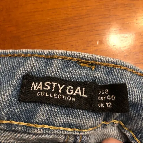 Nasty Gal  Girl Talk Distressed Mom Jeans Light Wash 8