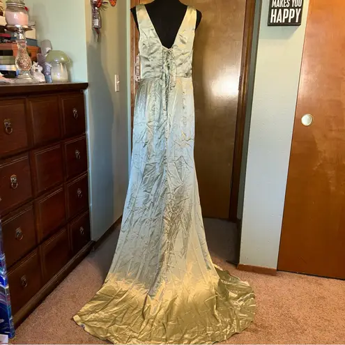 NWOT light green satin sleeveless Mother of the Bride dress wrap around size 14