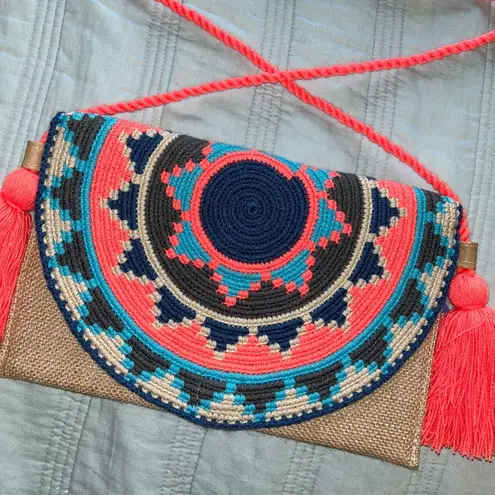 Authentic Wayuu Crossbody clutch with knitted flat cover colorful Peach