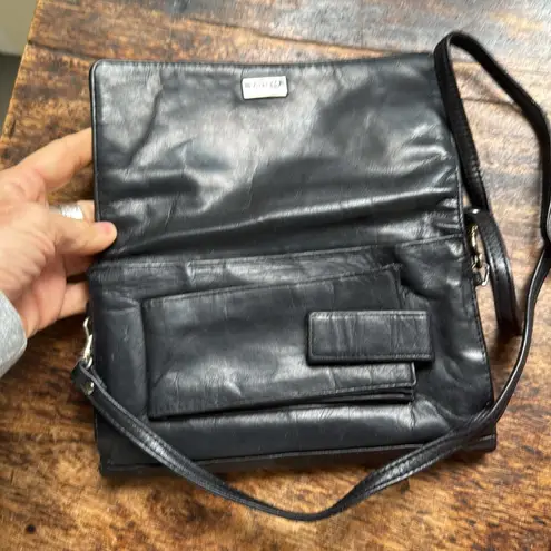 Perlina black leather crossbody bag great for travel everyday use quality made