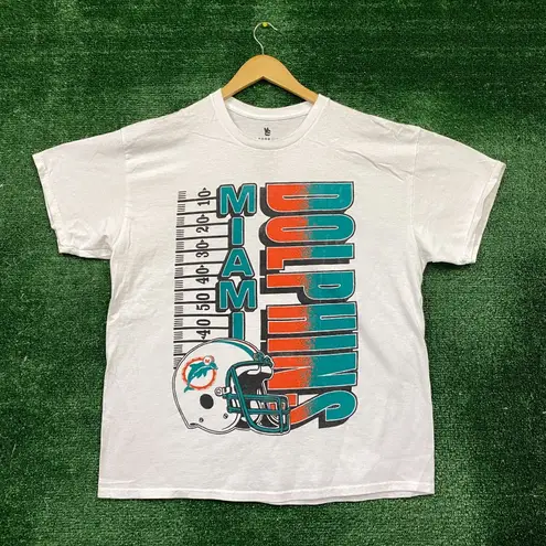 NFL Franchise AFC East Miami Dolphins T-Shirt Size Large