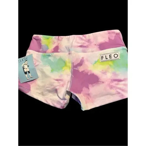 FLEO Vibrant Heat Shorts (Original) NWT size small white purple